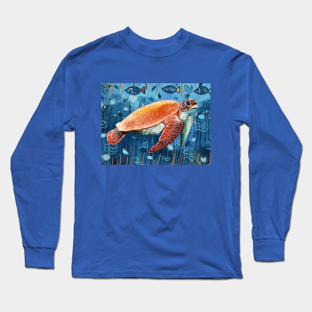 Turtle swimming in the ocean Long Sleeve T-Shirt by Mimie20